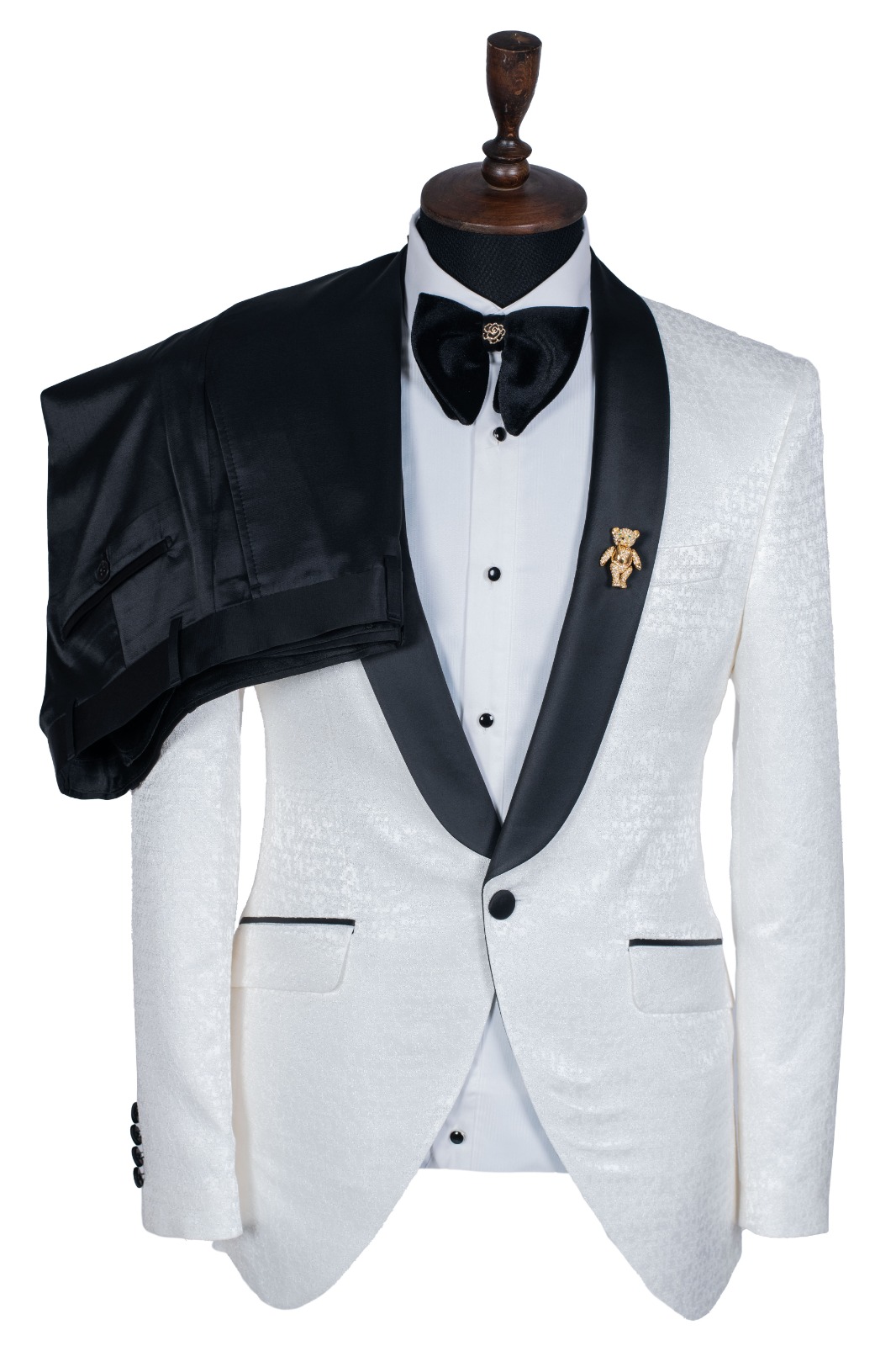 STANLION WHITE TUXEDO SINGLE BREASTED SUIT