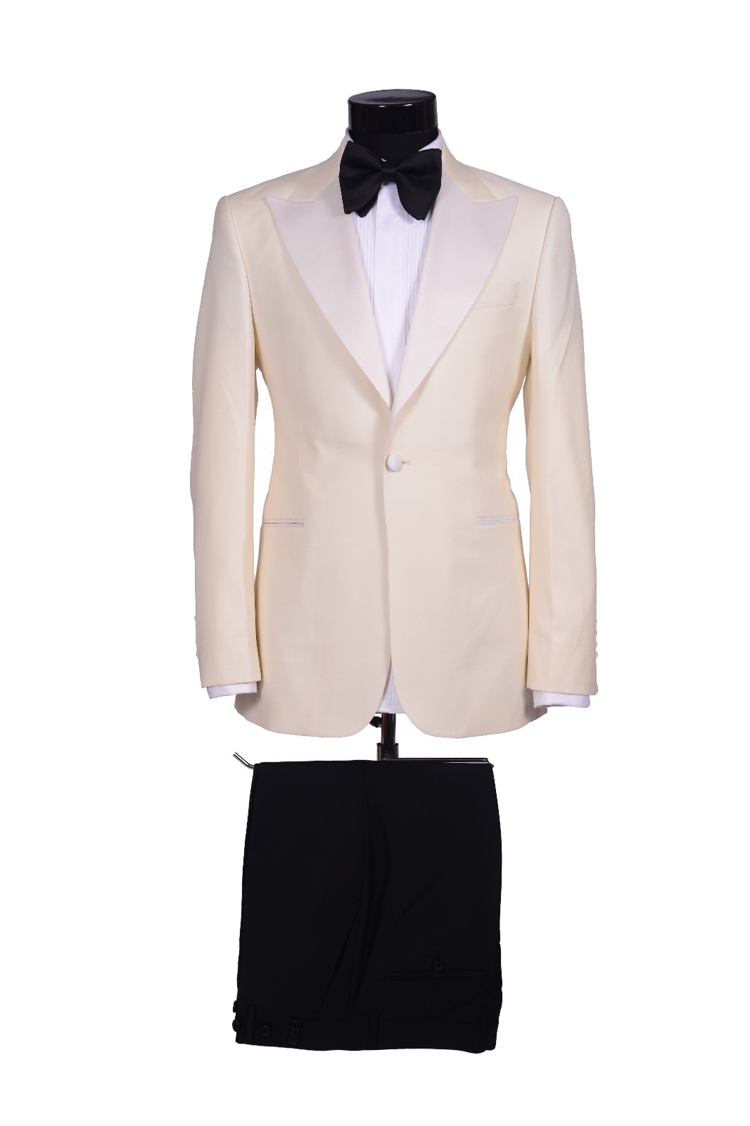 CLASSIC IVORY VBC PREMIUM TUXEDO - US 44. (EU 54)