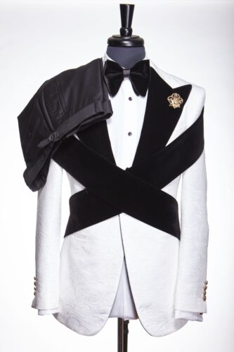 BUGATTI CROSSBAND TUXEDO