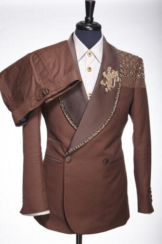 BROWN DOUBLE BREASTED EMBRIODERY SUIT