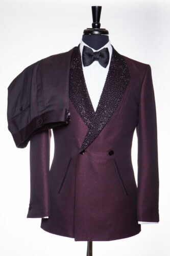 THE DIAMOND LAPEL BORDEAUX SUIT